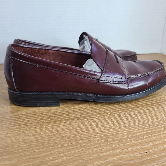 G.H. Bass Larson Weejuns Styled Dress Shoes, Size: 4, Color: Burgundy - Picture 10 of 14